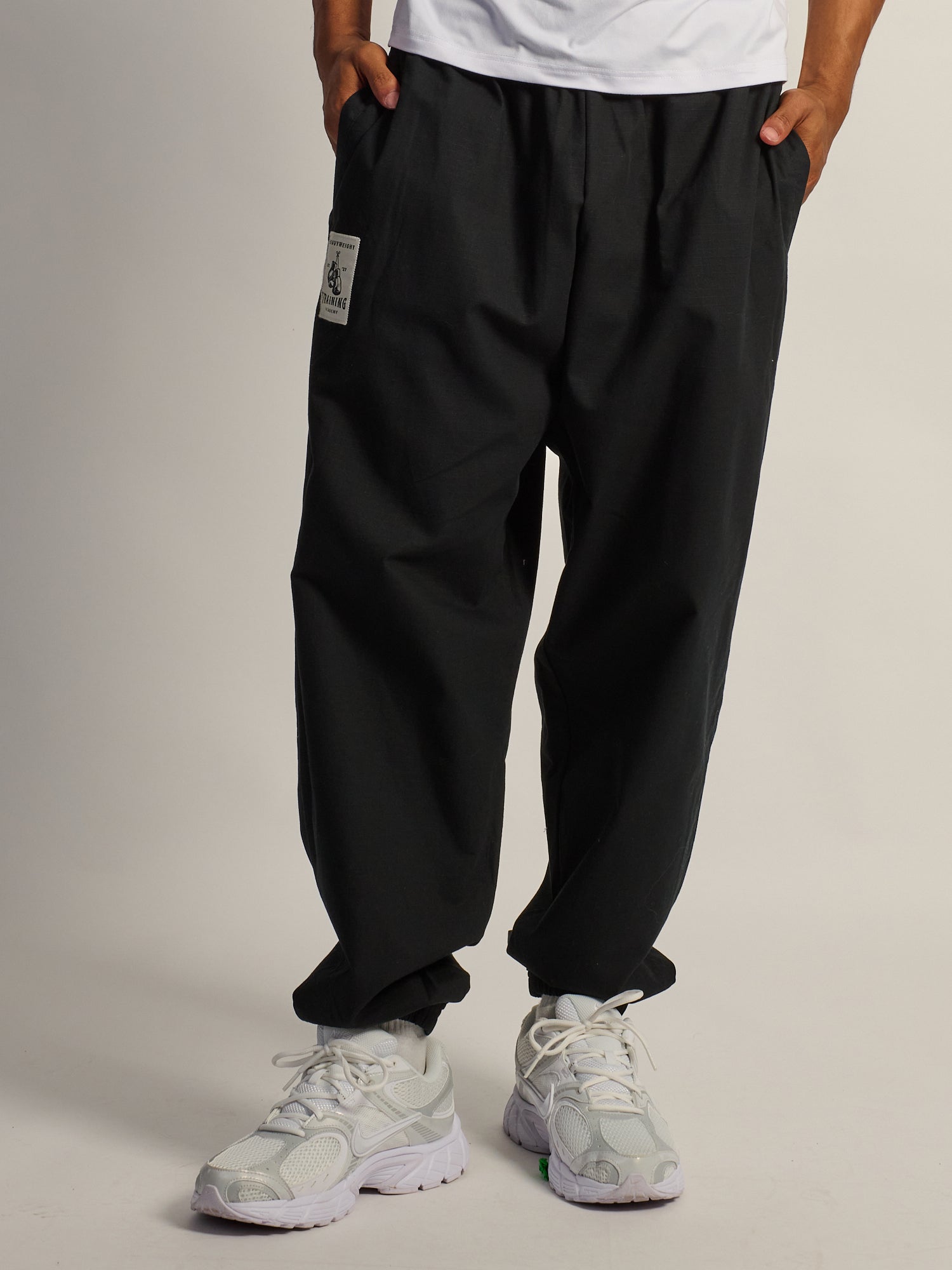 KOLBY TRAINING PANT - BLACK