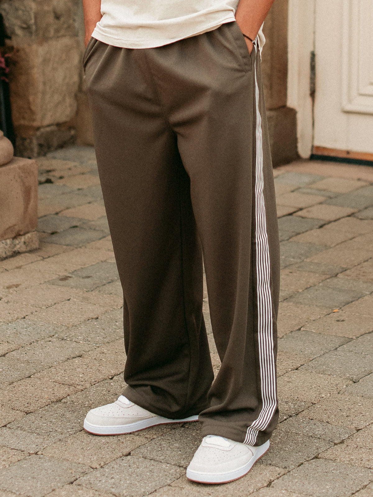 KOLBY SUPER BAGGY KNIT PANT