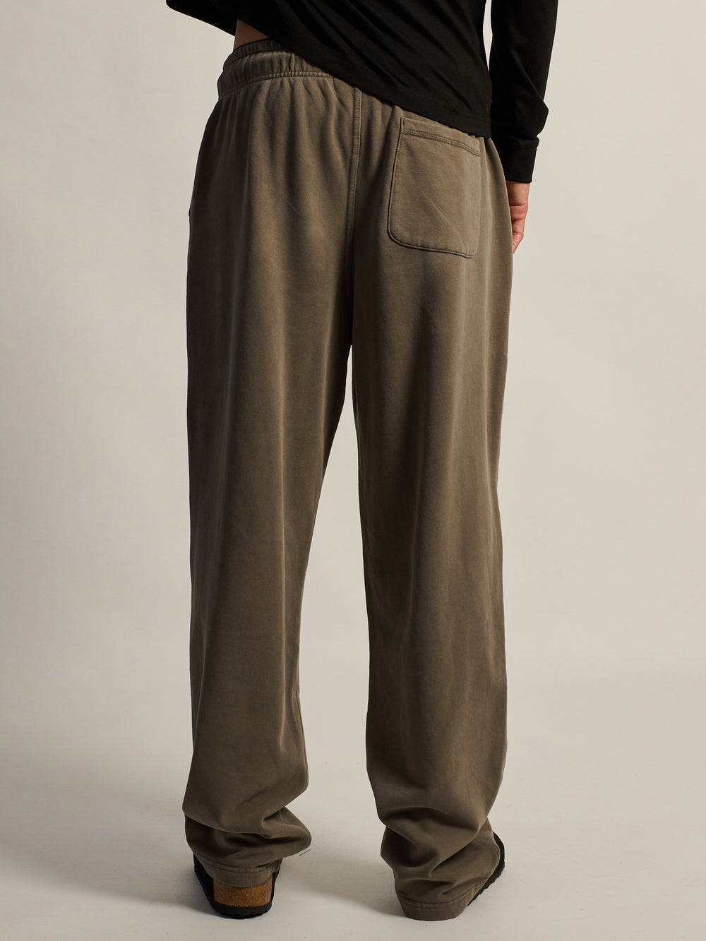 KOLBY BAGGY SWEATPANT - IRON
