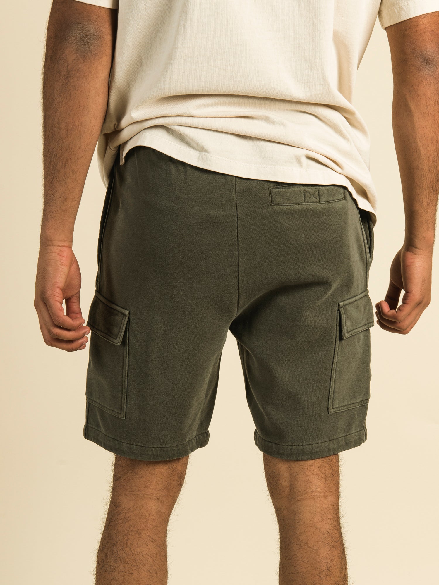 KOLBY GARMENT DYE FLEECE CARGO SHORT