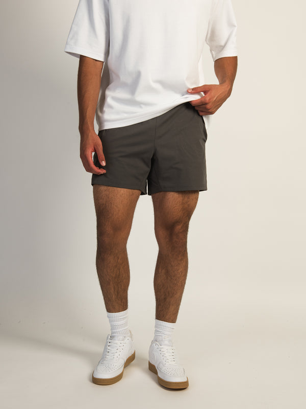 KOLBY KEEP COOL STRETCH PULL ON SHORT - CHARCOAL