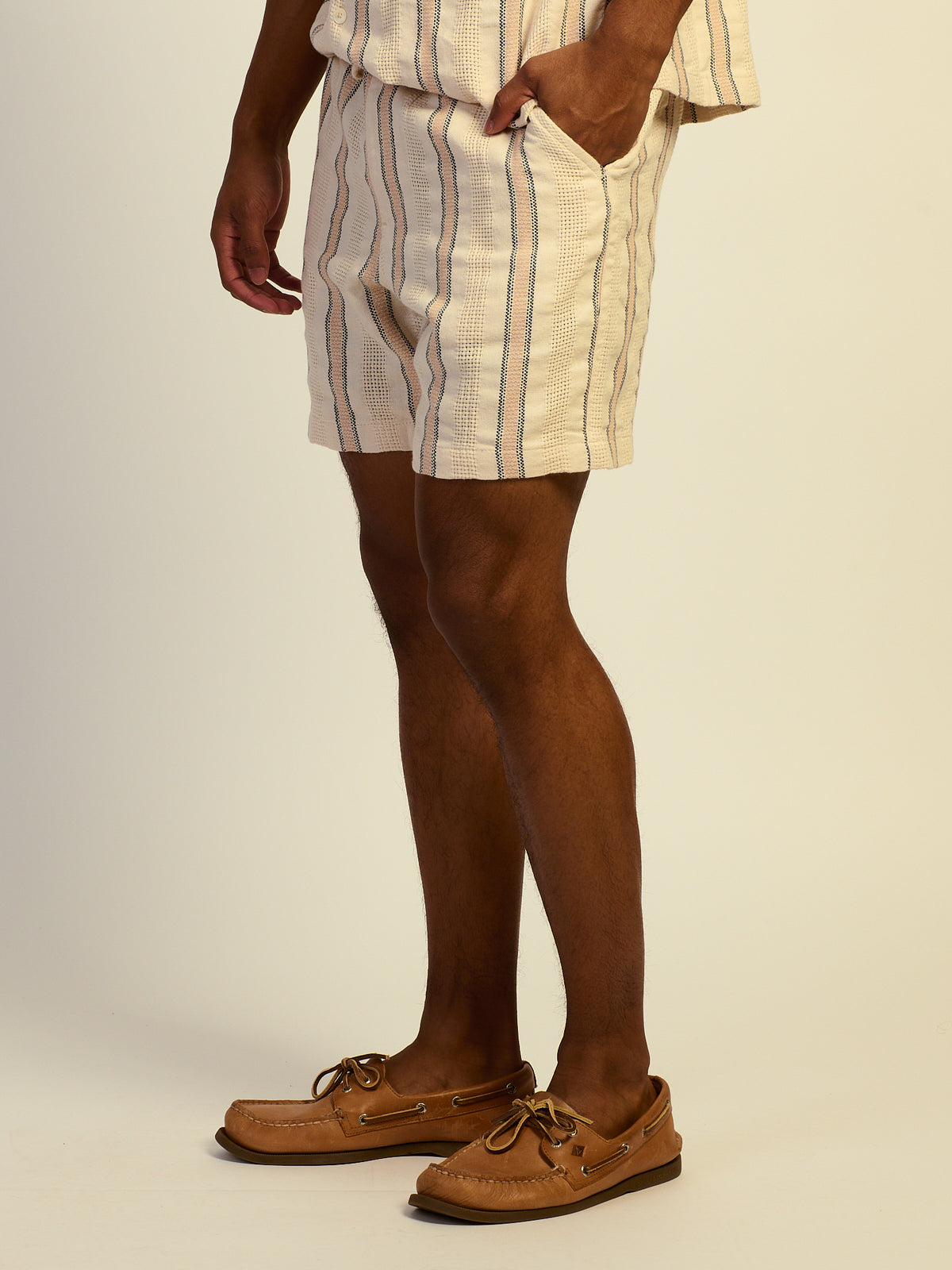 KOLBY STRIPED SHORT - NATURAL
