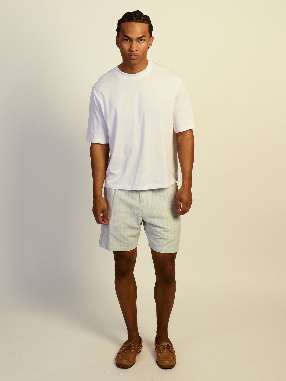 KOLBY TEXTURED SHORT - DUSTY GREEN