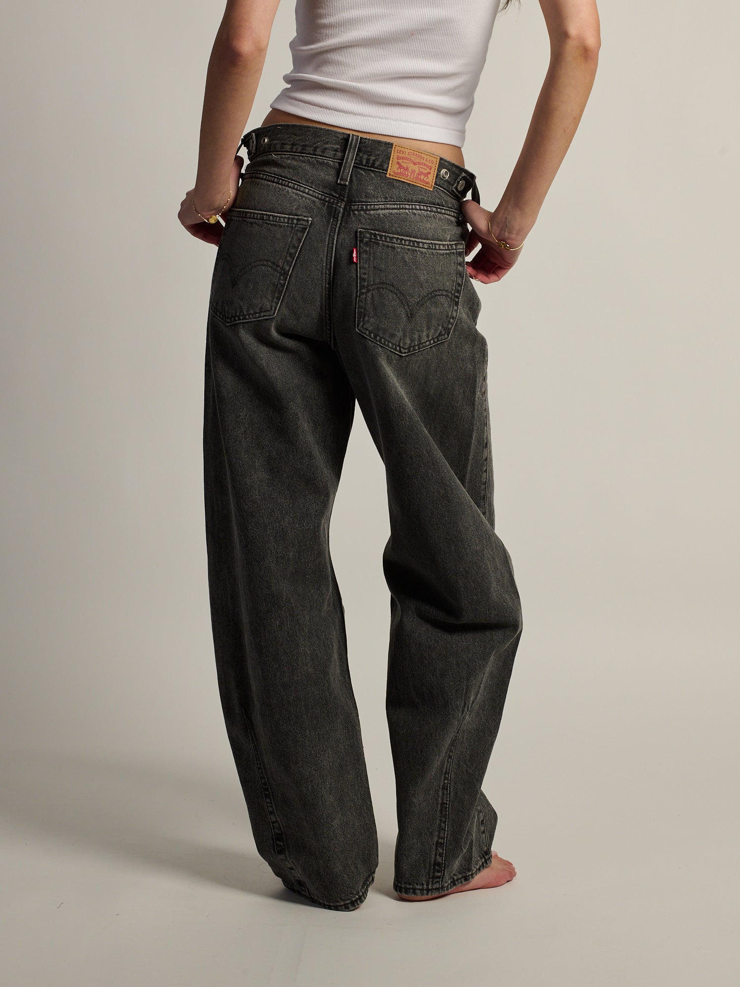 LEVIS CINCH BARREL - PAST LIVES