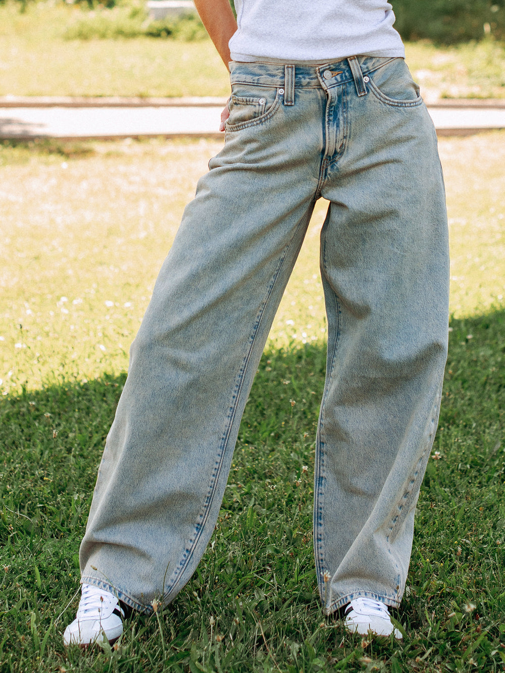 LEVIS MIDDY BALLOON JEAN - MINE TIME PSK