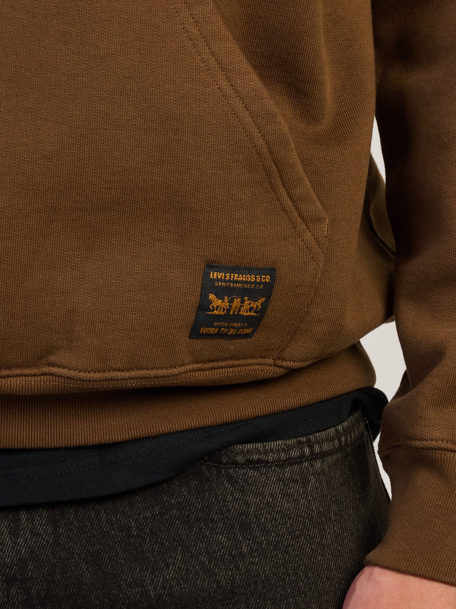LEVIS WORKWEAR PULL OVER HOODIE - DESERT