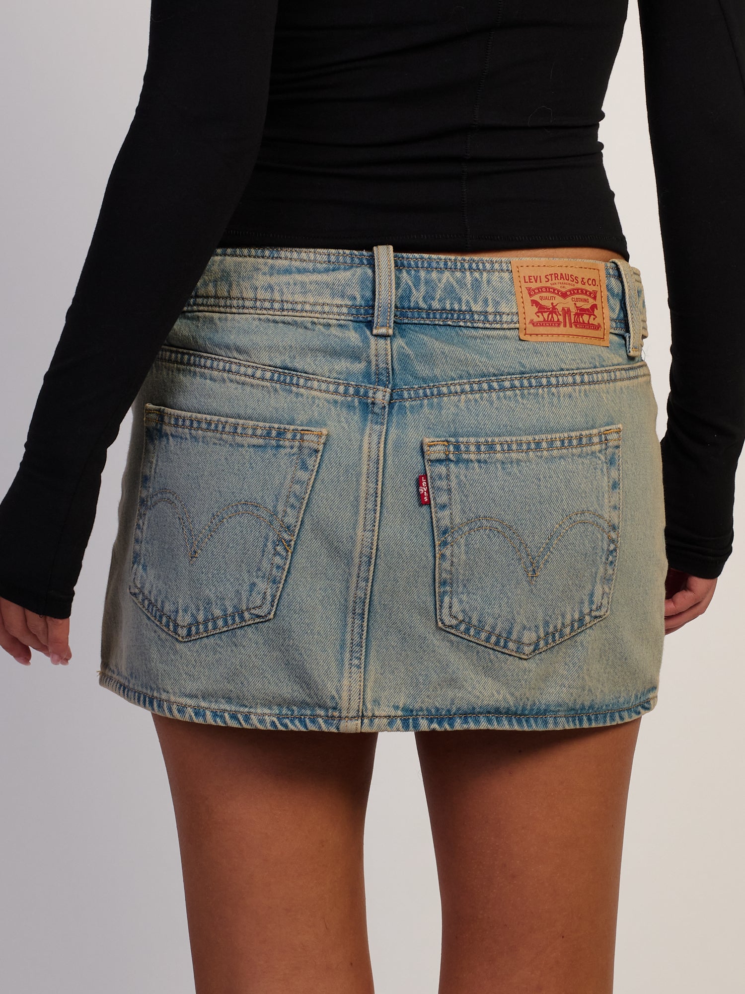 LEVIS BELTED MINI SKIRT - MINE TIME