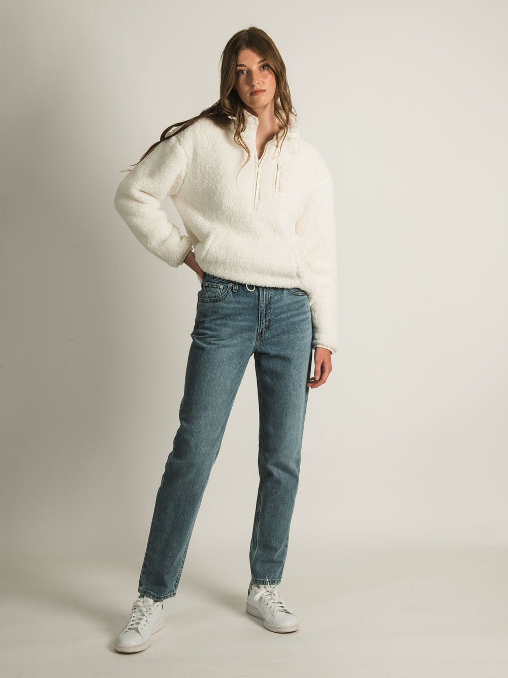 Levi's Women's Plus Size 80s Mom Jeans, So Next Year Plus, 14 M :  : Fashion