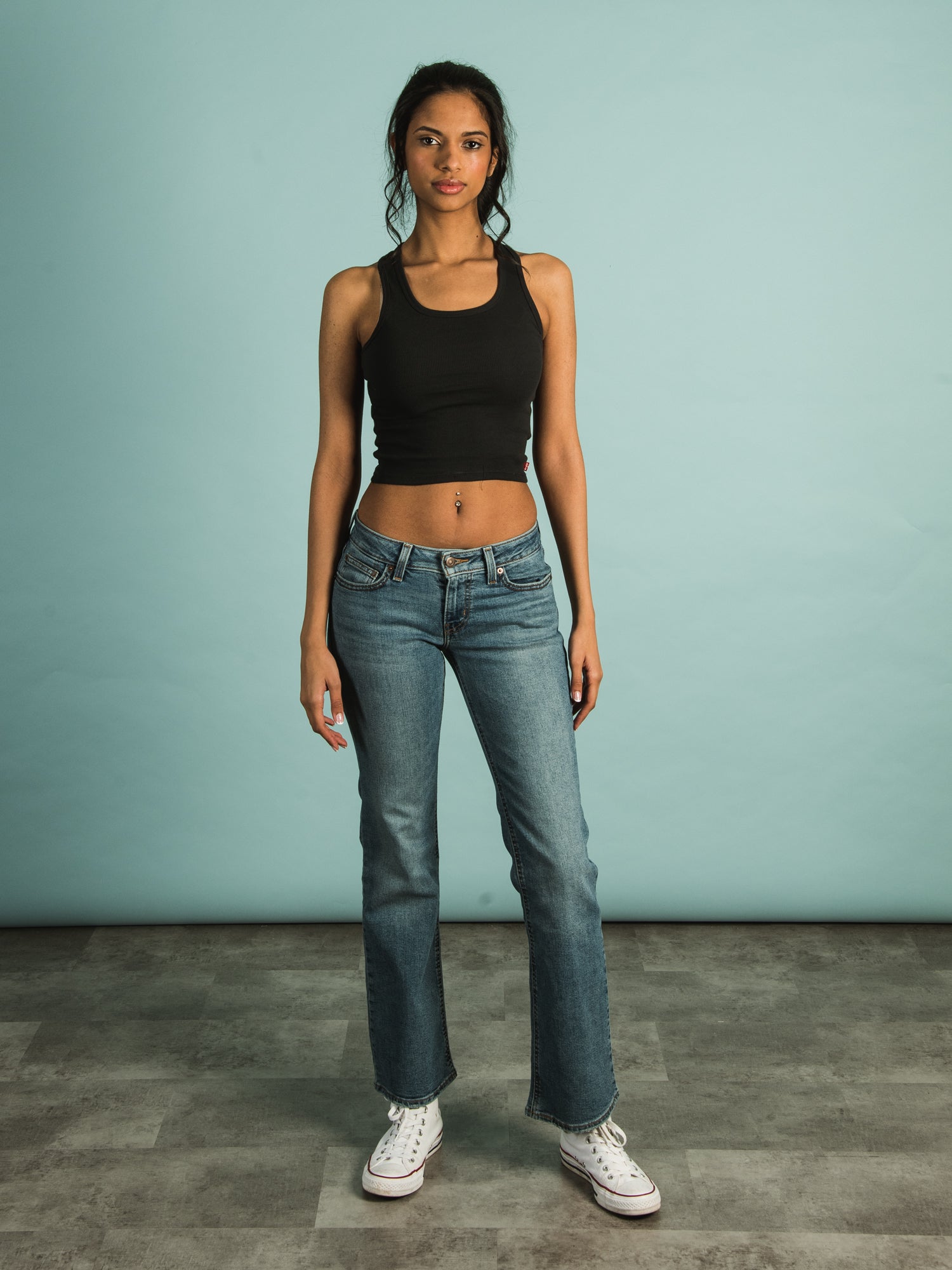 Super low rise levi hot sale jeans