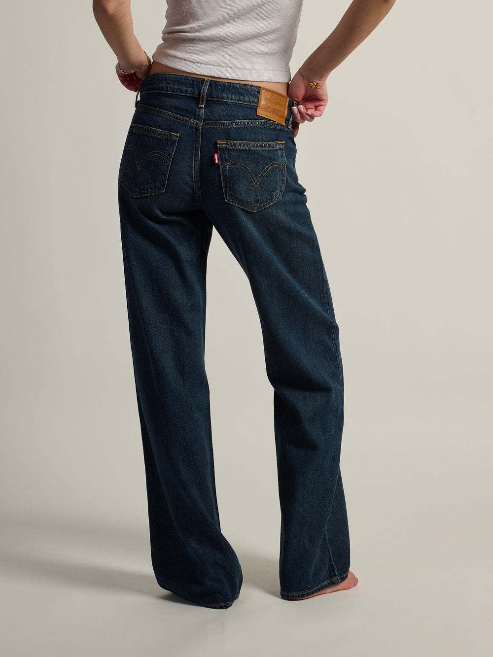JEAN LEVIS LOW LOOSE- LOST IN TRANSLATION