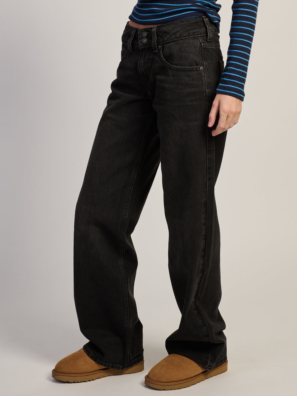 LEVIS SUPERLOW LOOSE JEAN