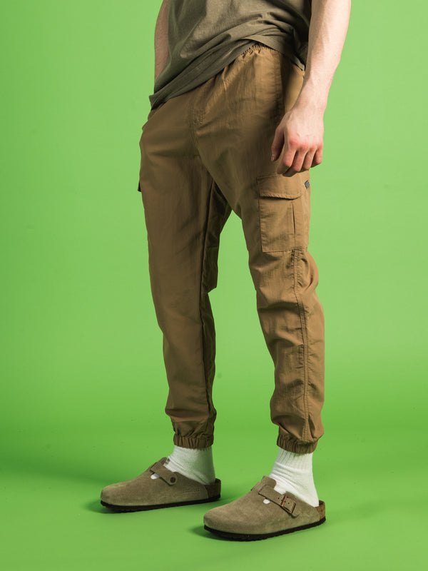 LIRA ROTHSAY NYLON CARGO JOGGER