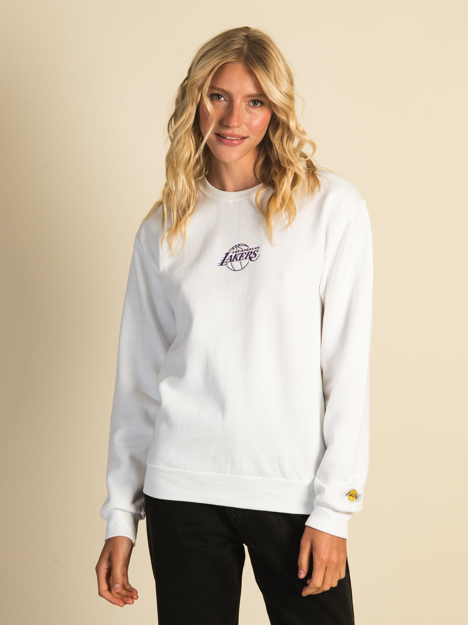 Lakers store crewneck sweatshirt