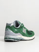 NEW BALANCE MENS NEW BALANCE THE 2002R - CLEARANCE - Boathouse