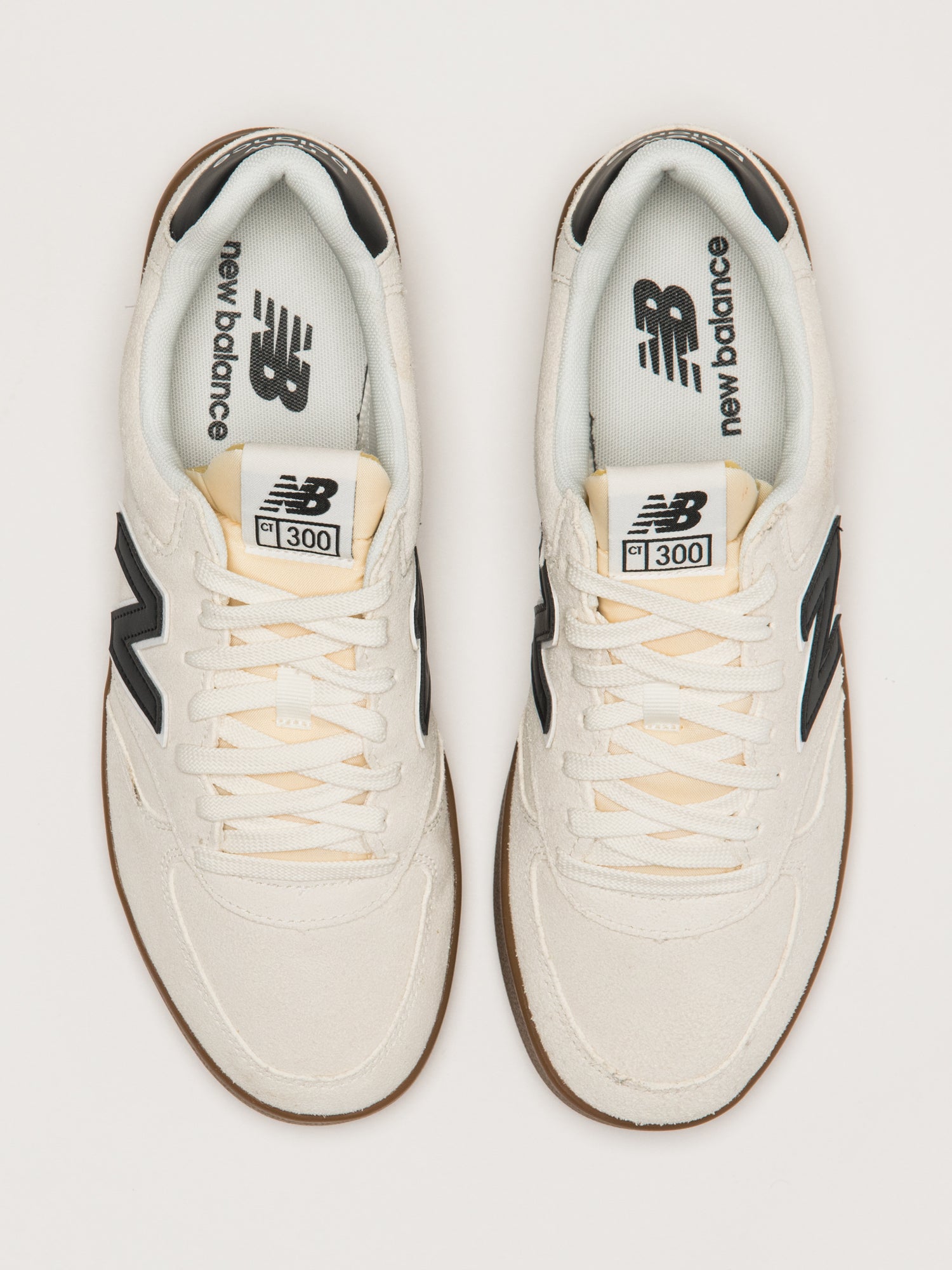 NEW BALANCE THE CT300 SNEAKER - WHITE/BLACK