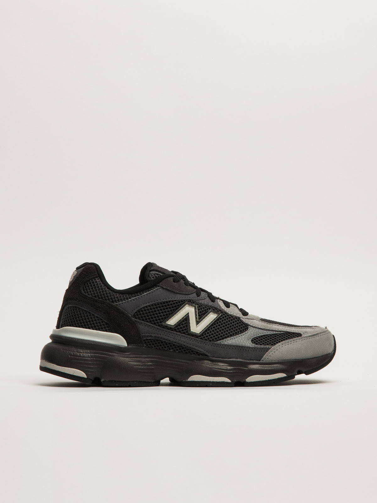 MENS NEW BALANCE THE 603 SNEAKER