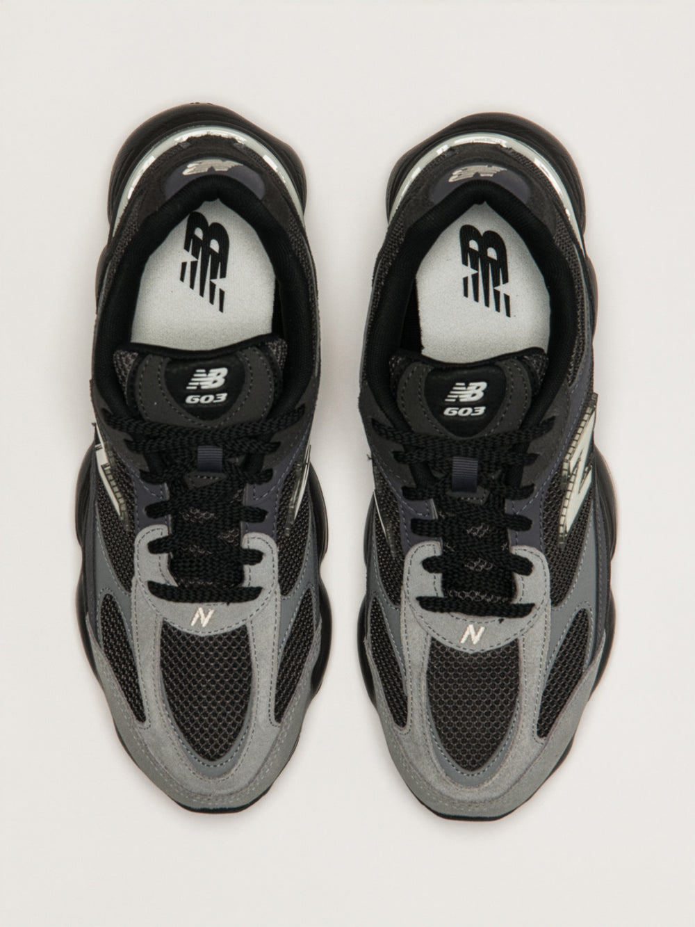 NEW BALANCE THE 603 SNEAKER - BLACK
