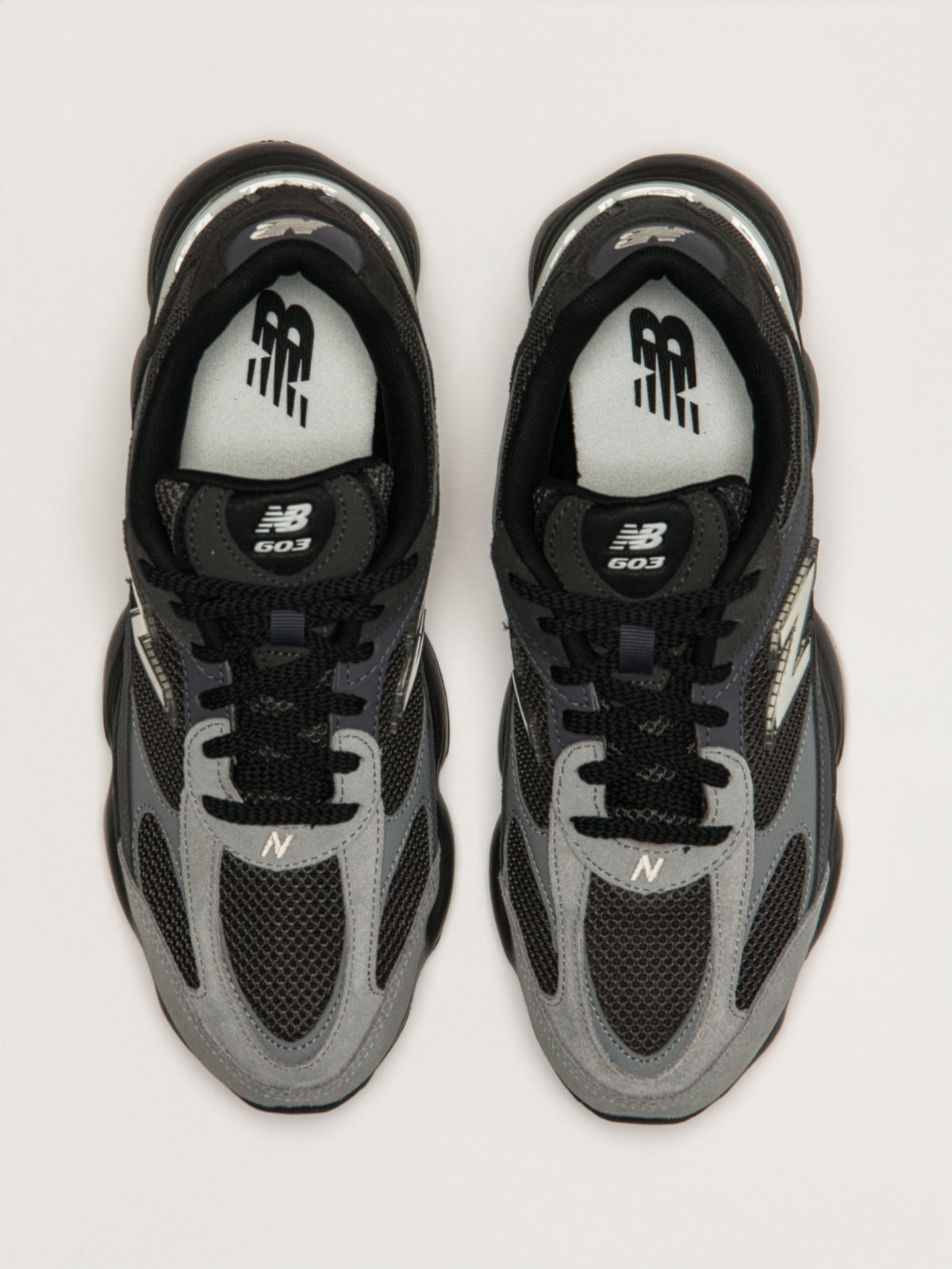 MENS NEW BALANCE THE 603 SNEAKER