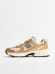 NEW BALANCE WOMENS NEW BALANCE THE 530 TURTLEDOVE/GOLD - Boathouse