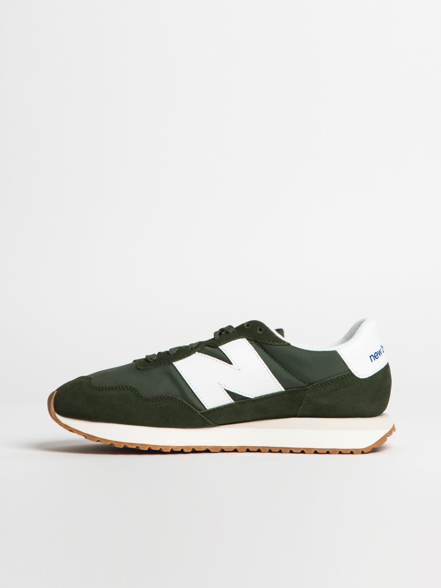 New balance sales 4 mens