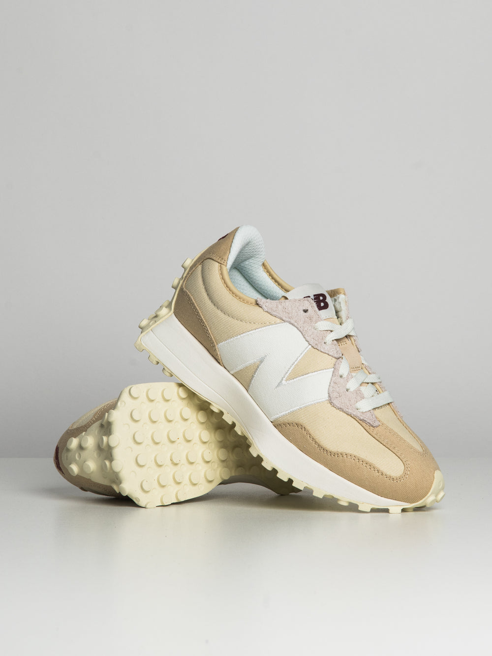 WOMENS NEW BALANCE THE 327 - CLEARANCE