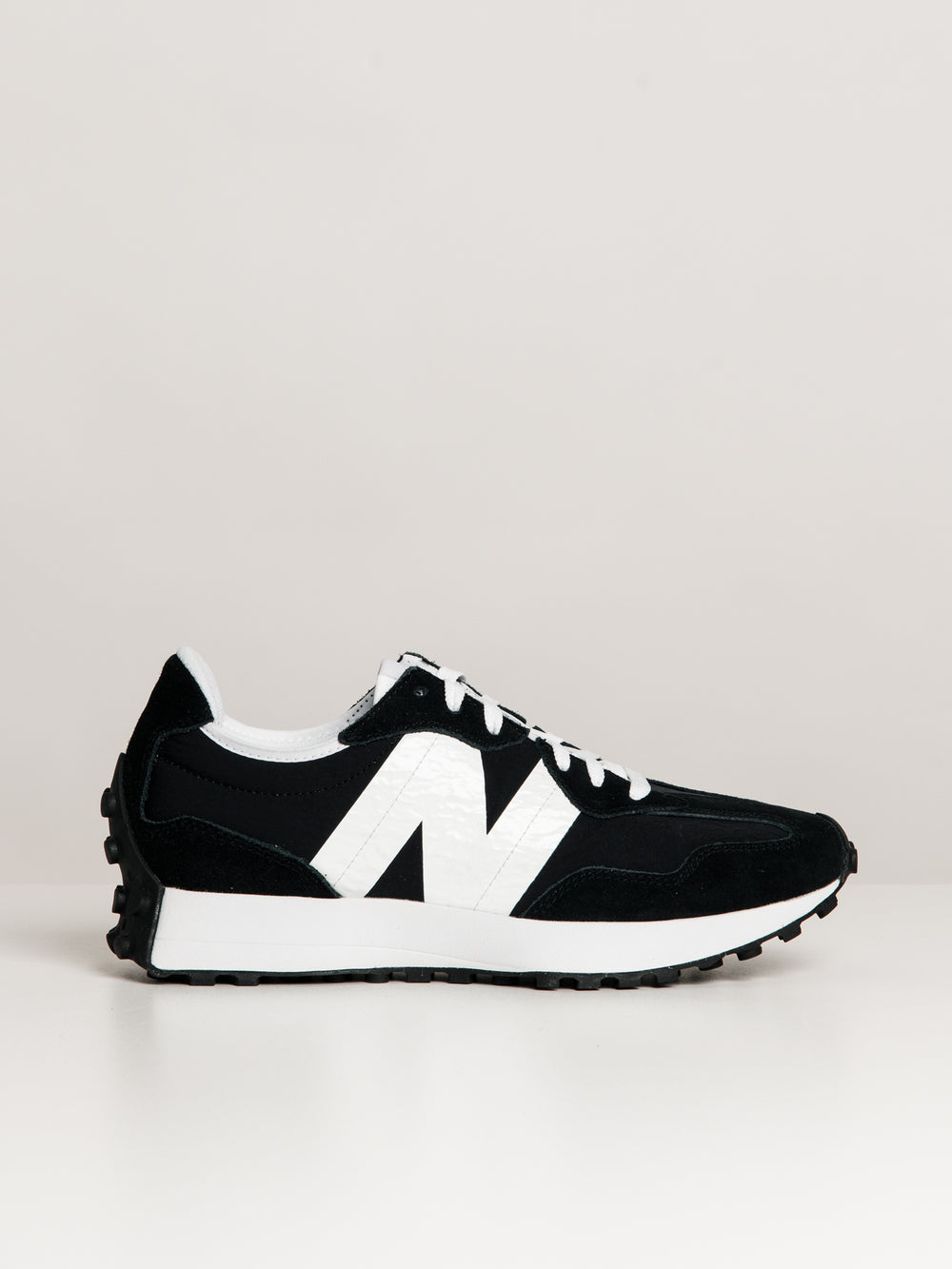 MENS NEW BALANCE THE 327 SNEAKERS - CLEARANCE