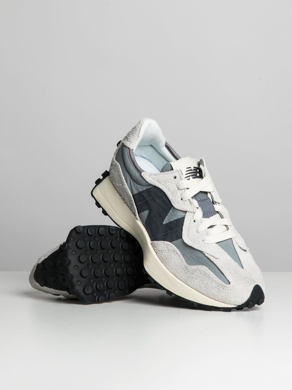 MENS NEW BALANCE THE 327 - CLEARANCE