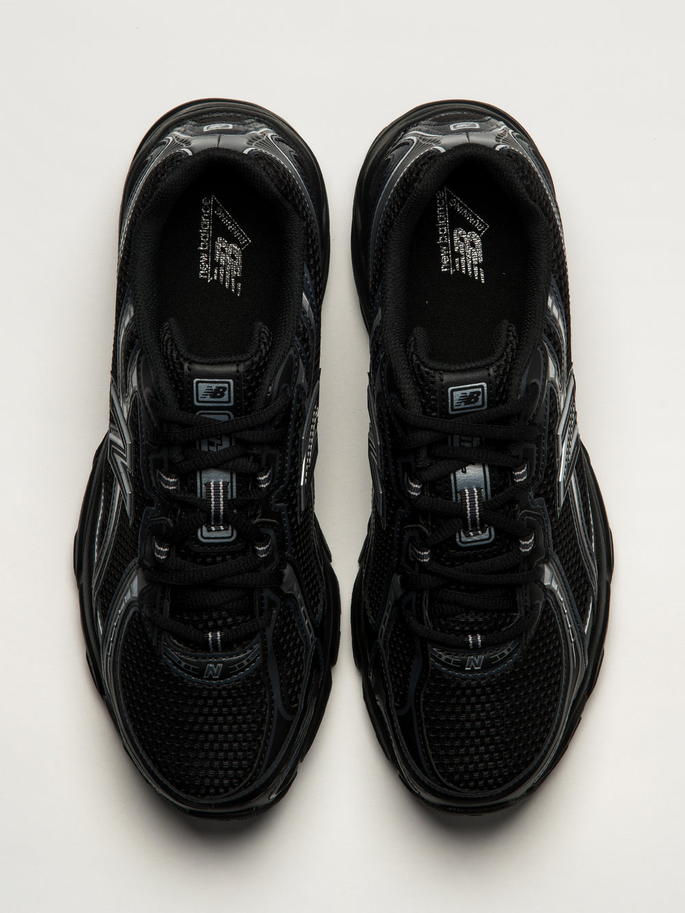 NEW BALANCE THE 740 SNEAKER HOMME - NOIR