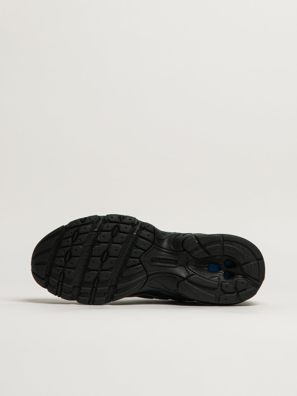 WOMENS NEW BALANCE THE 740 - BLACK