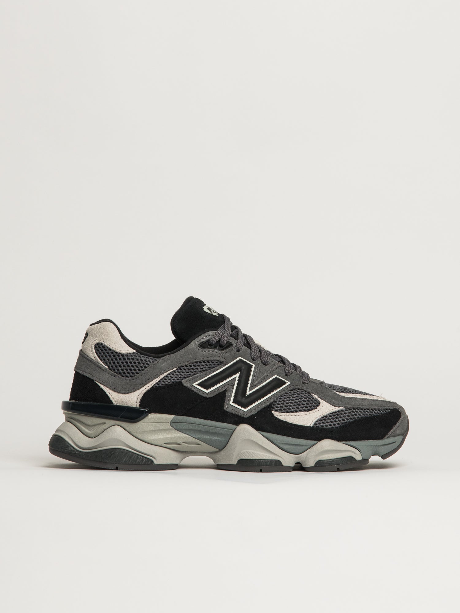 NEW BALANCE THE 9060 SNEAKER - BROWN