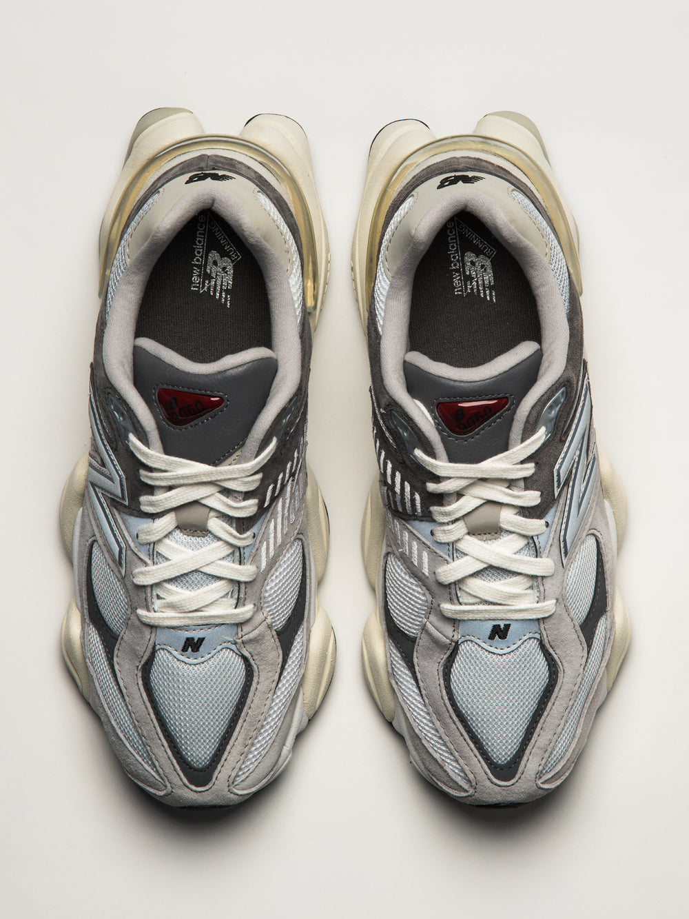 MENS NEW BALANCE THE 9060 SNEAKER - GREY