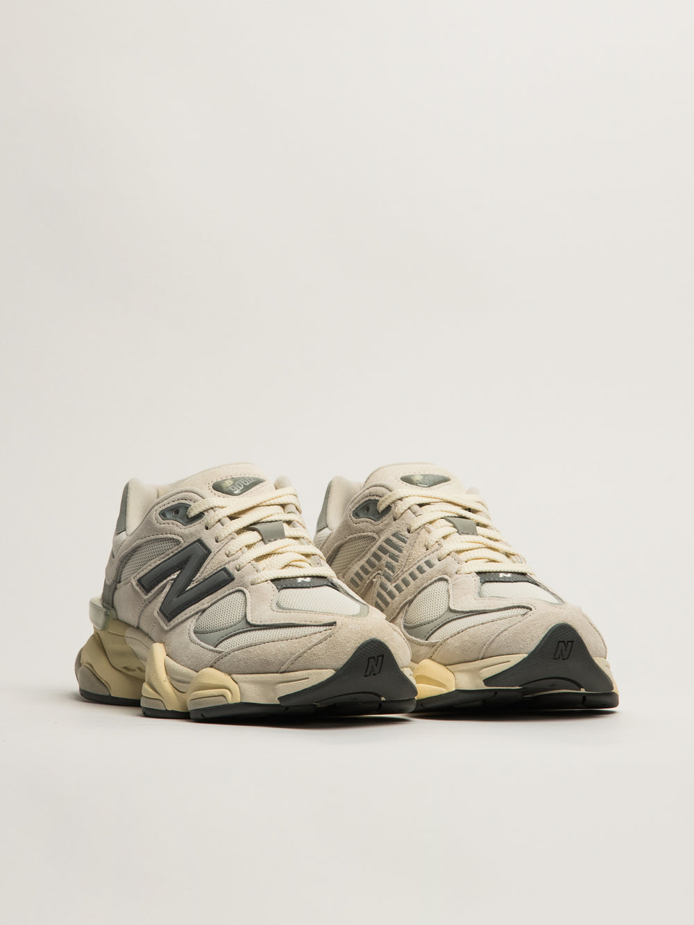 NEW BALANCE HOMME LE 9060 - SEL DE MER