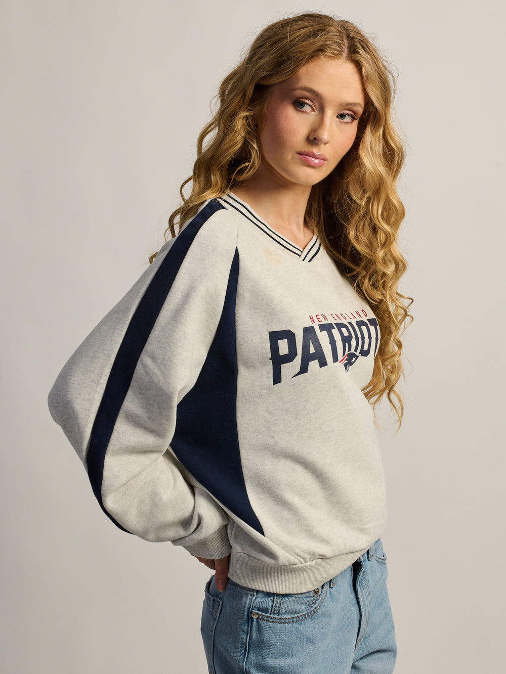 NFL NEW ENGLAND PATRIOTS V CREW HOODIE