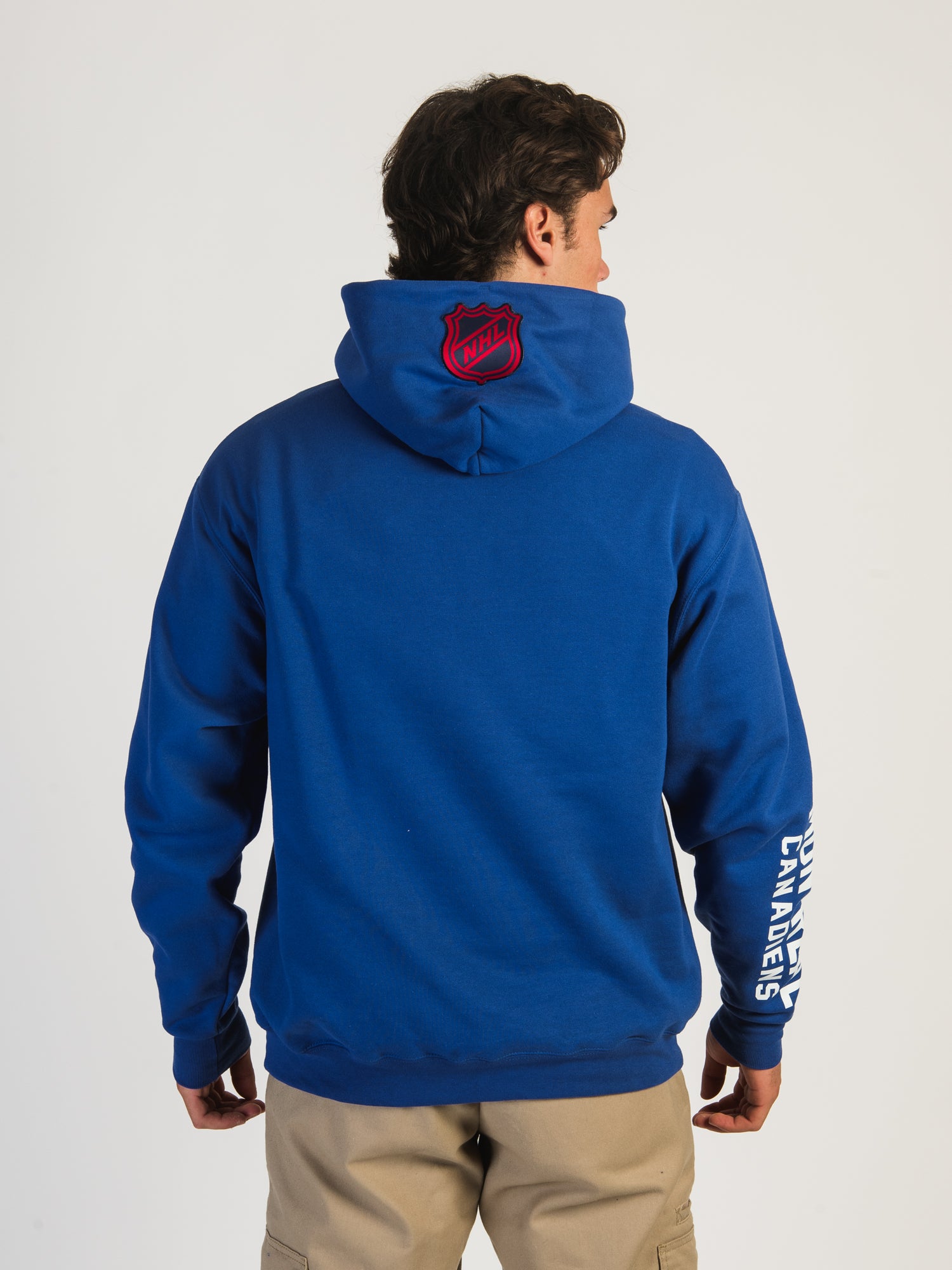 Champion sweater montreal clearance logo