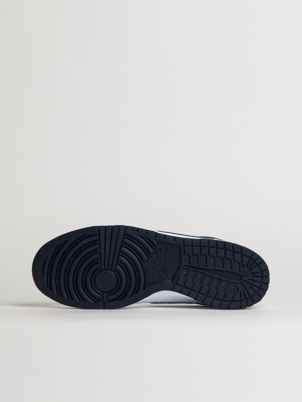 MENS NIKE BIG NIKE LOW SNEAKER - WHITE/NAVY