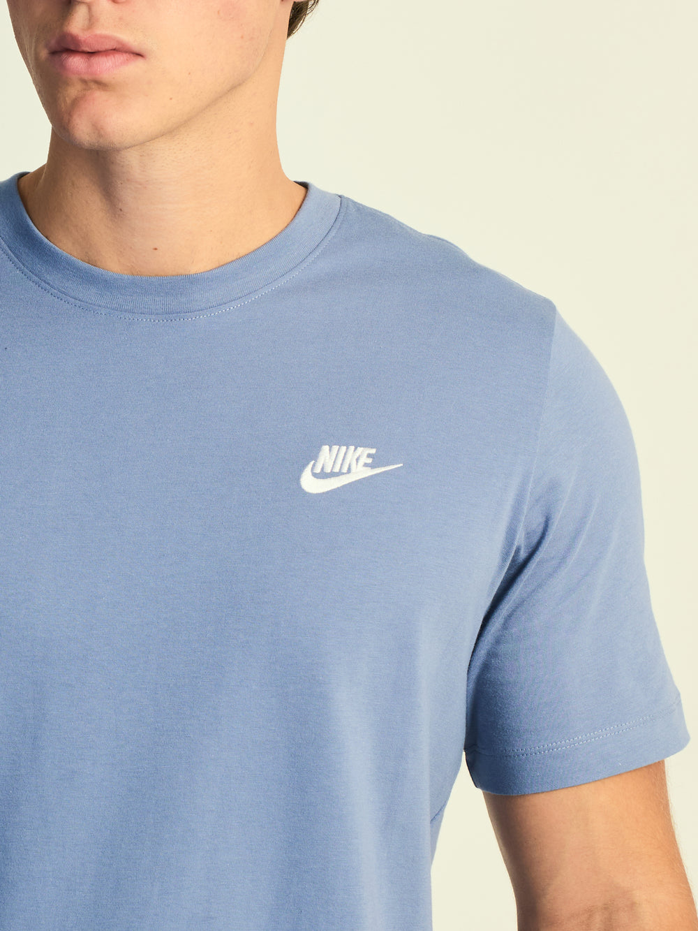 NIKE SPORTSWEAR CLUB T-SHIRT  - INDIGO