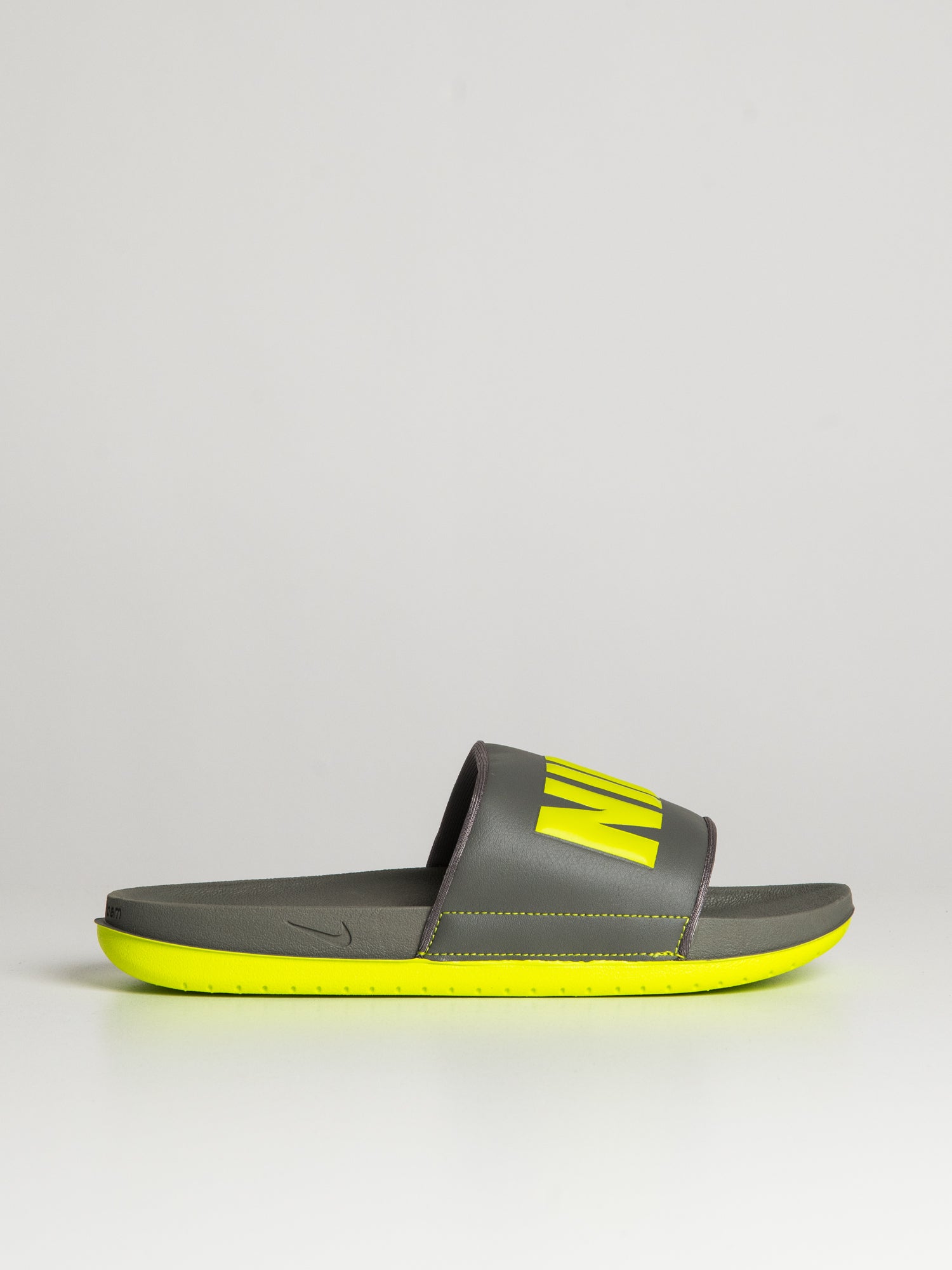 MENS NIKE OFFCOURT SLIDE SANDAL CLEARANCE