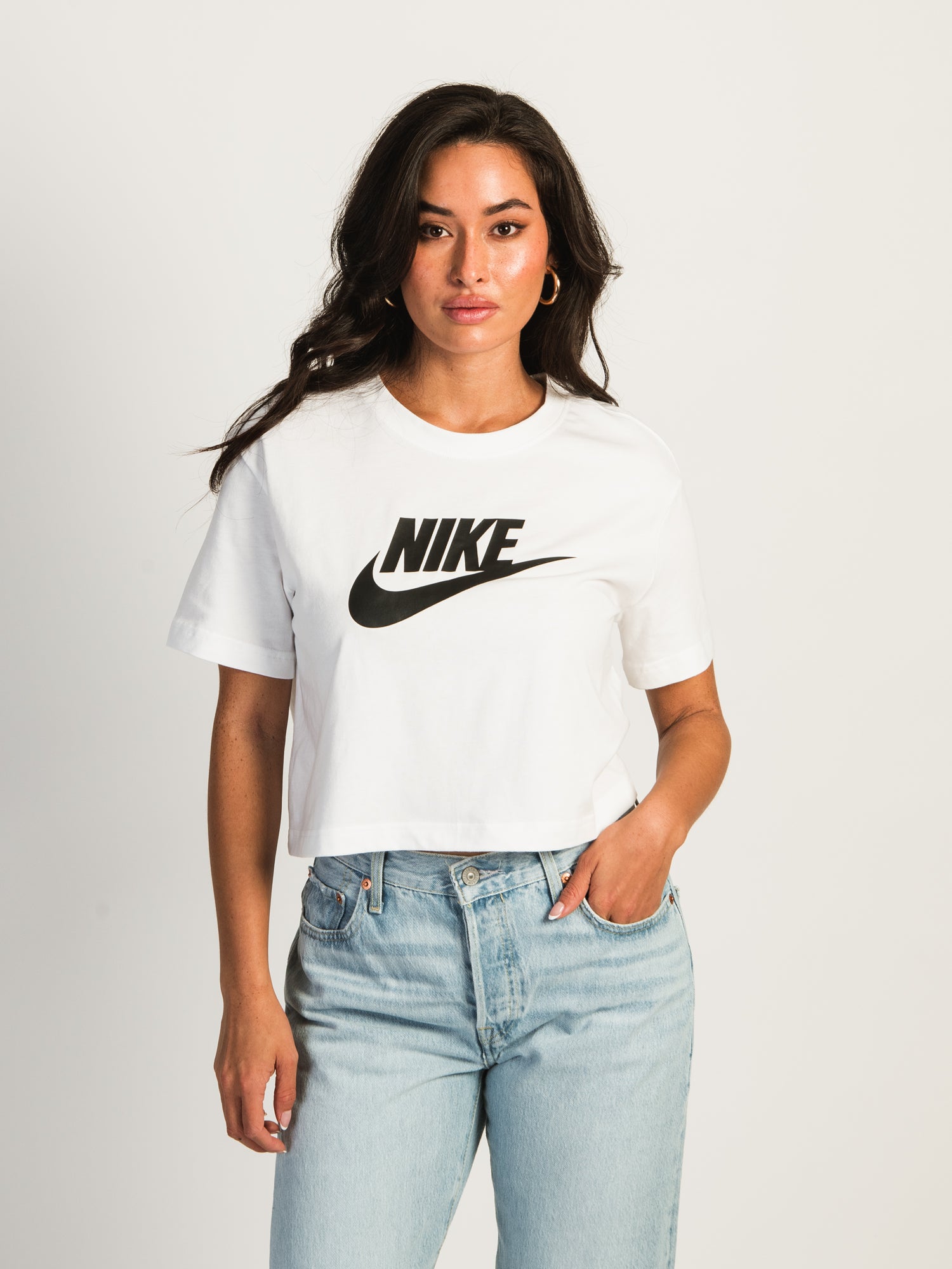 Nike crop shirt hotsell