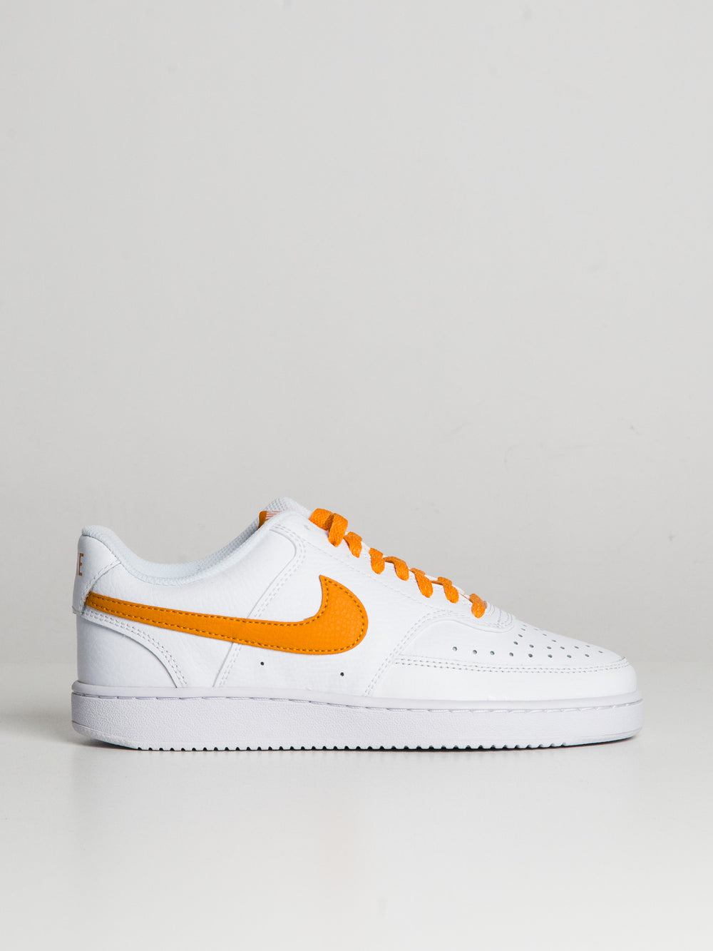 WOMENS NIKE COURT VISION LO SNEAKERS - CLEARANCE