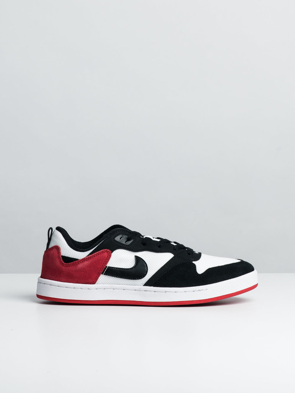 MENS NIKE SB ALLEYOOP SNEAKERS - CLEARANCE