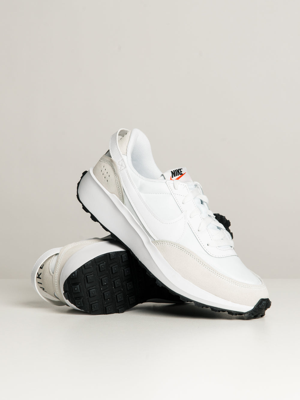 MENS NIKE WAFFLE DEBUT SNEAKERS - CLEARANCE