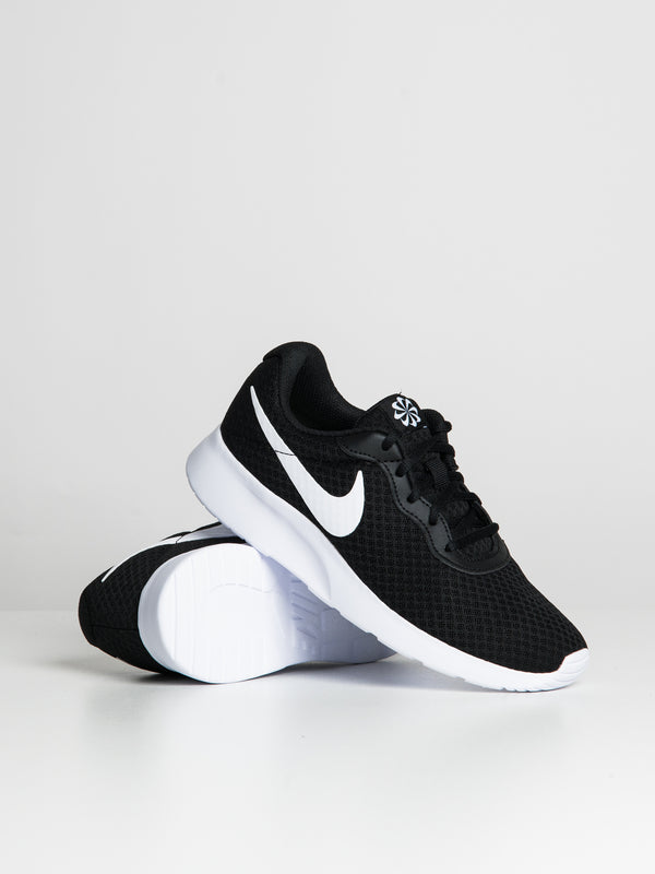 WOMENS NIKE TANJUN SNEAKER - BLACK/WHITE
