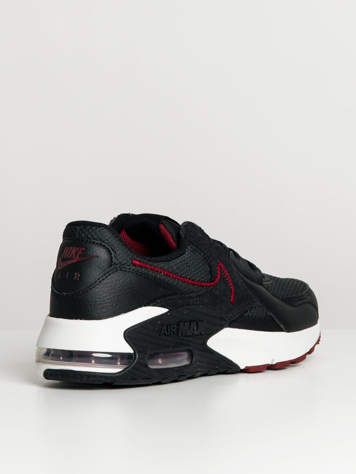 nike air max excee red and white