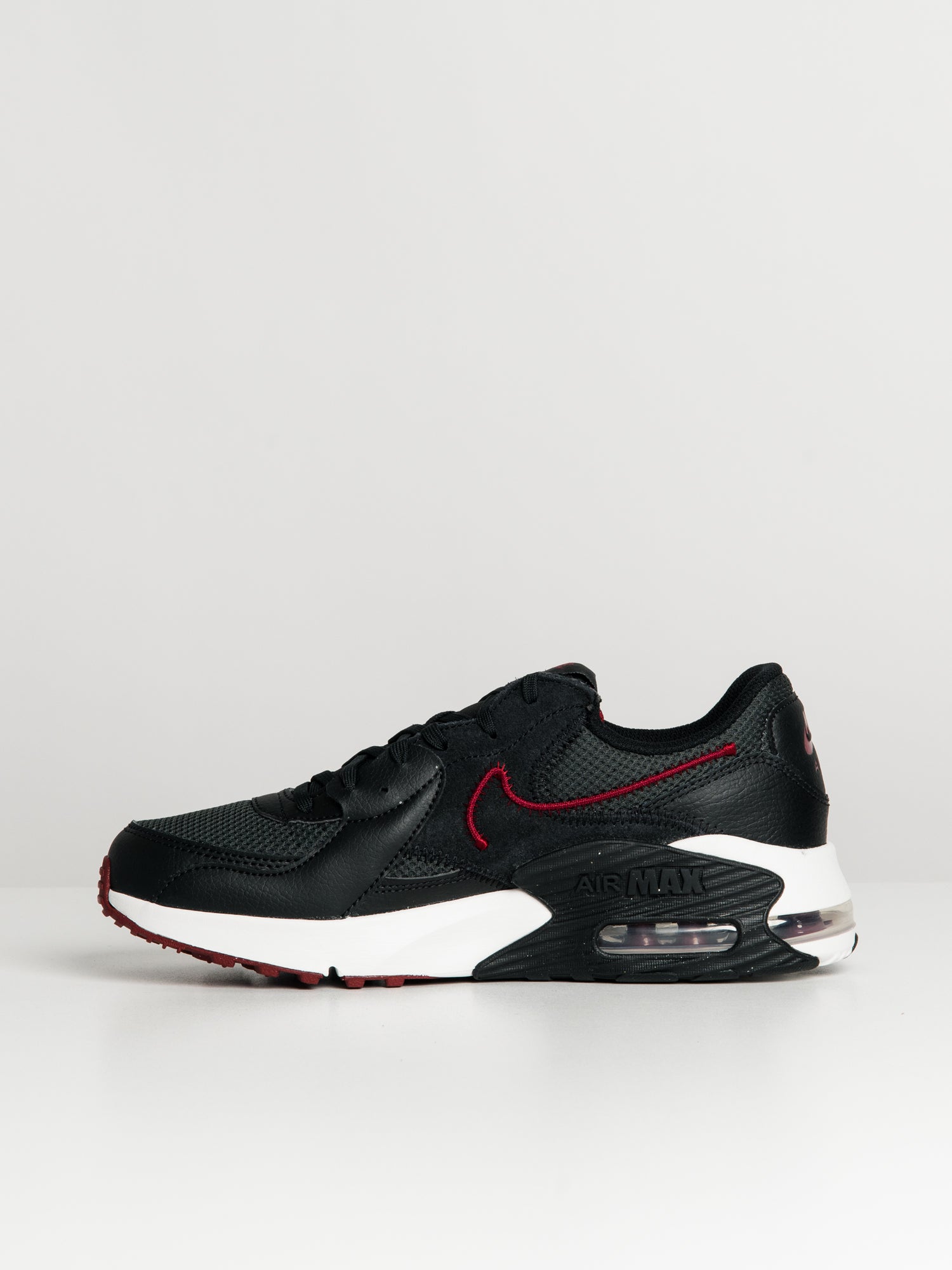 nike air max excee black and red