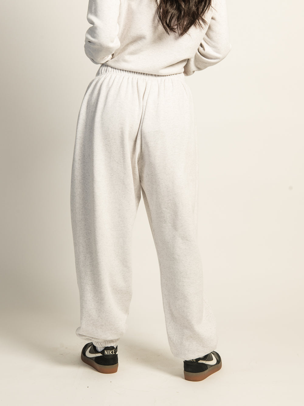 NIKE CLUB MIDRISE OVERSIZED SWEATPANTS