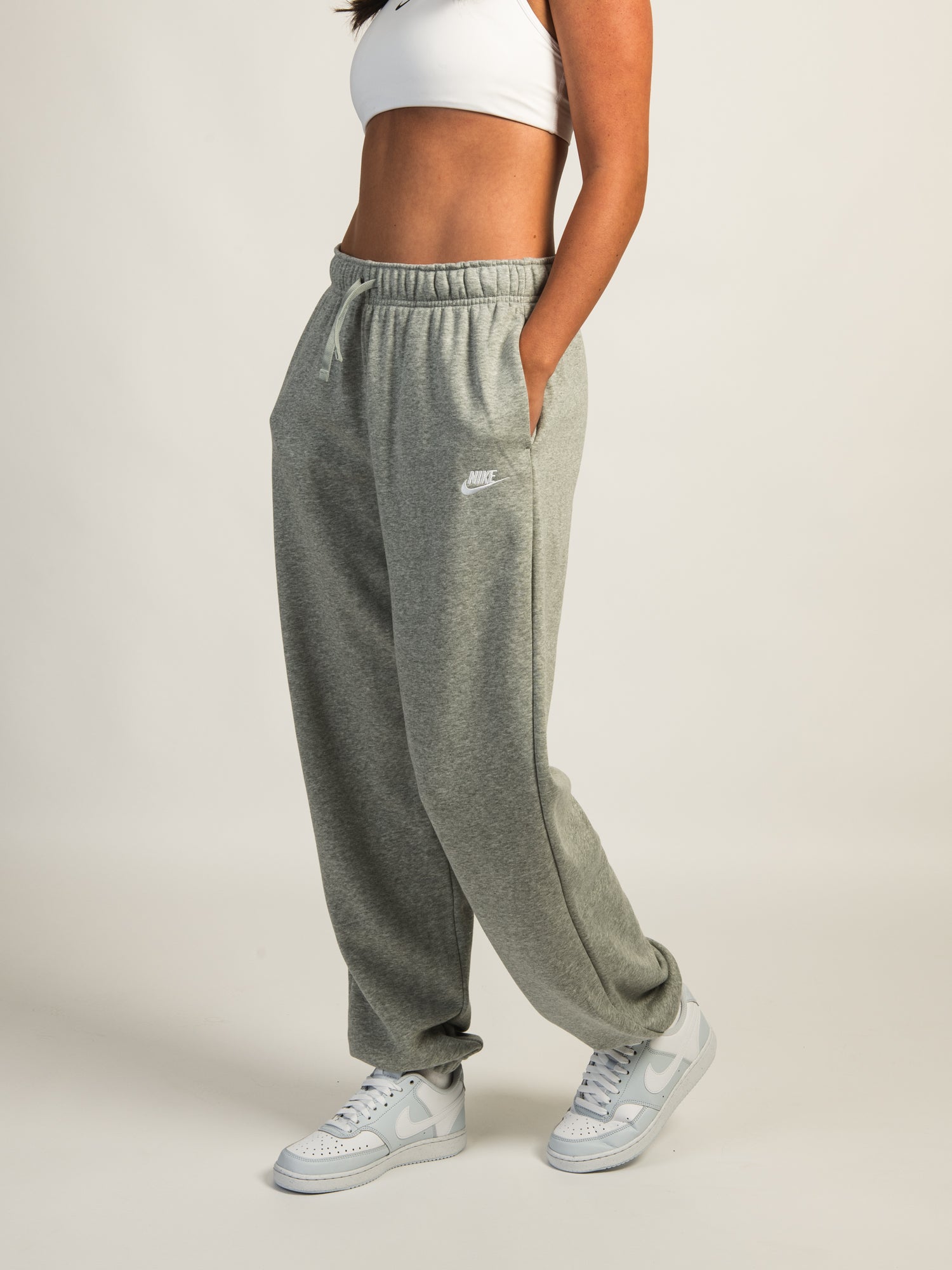 NIKE CLUB MIDRISE OVERSIZE SWEATPANTS