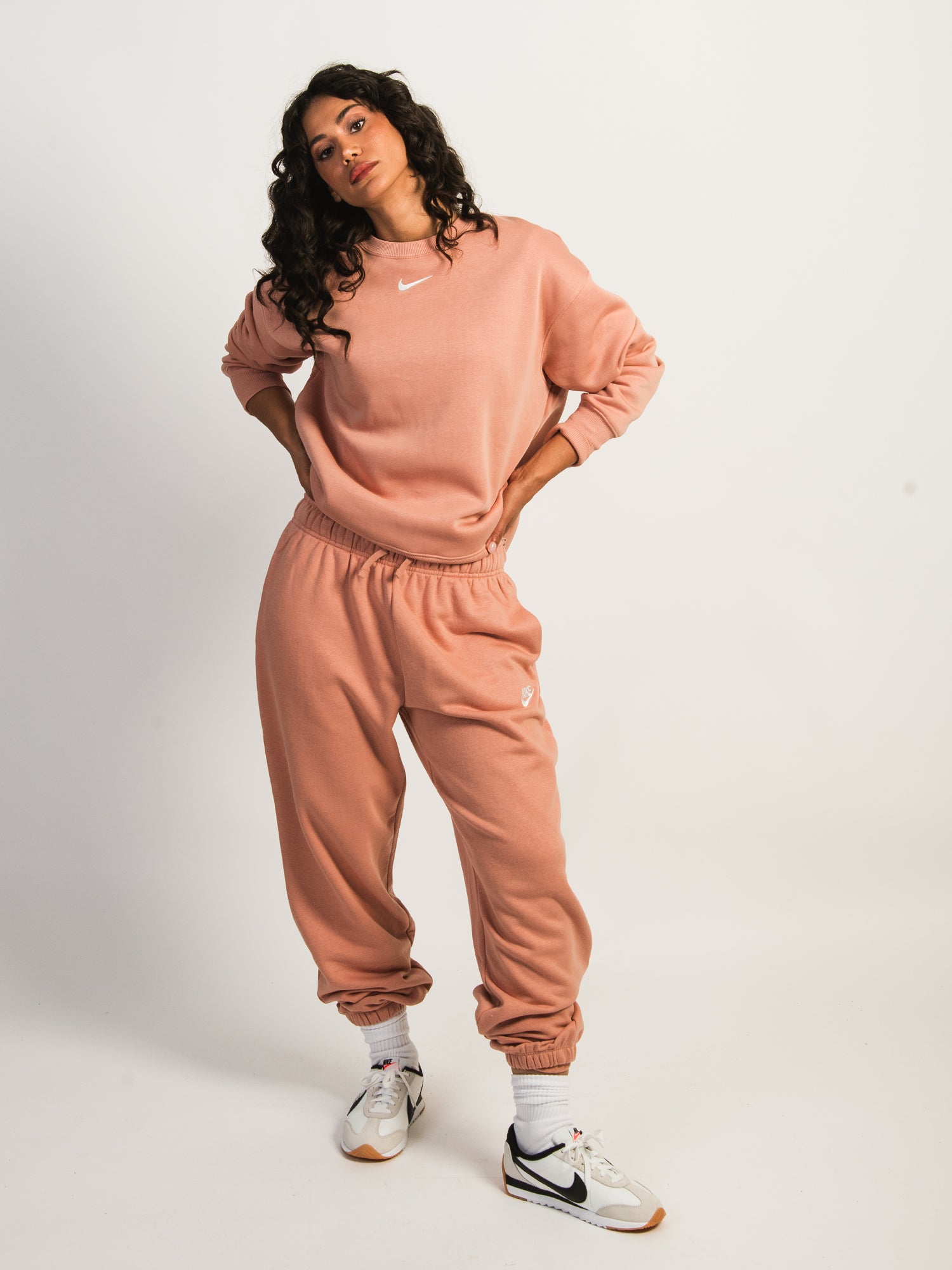 rose gold nike tracksuit