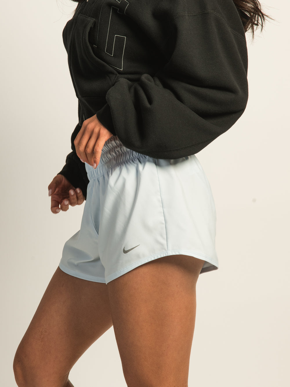 NIKE ONE DF MID-RISE 3IN BRIEF-LINED SHORT - BLUE