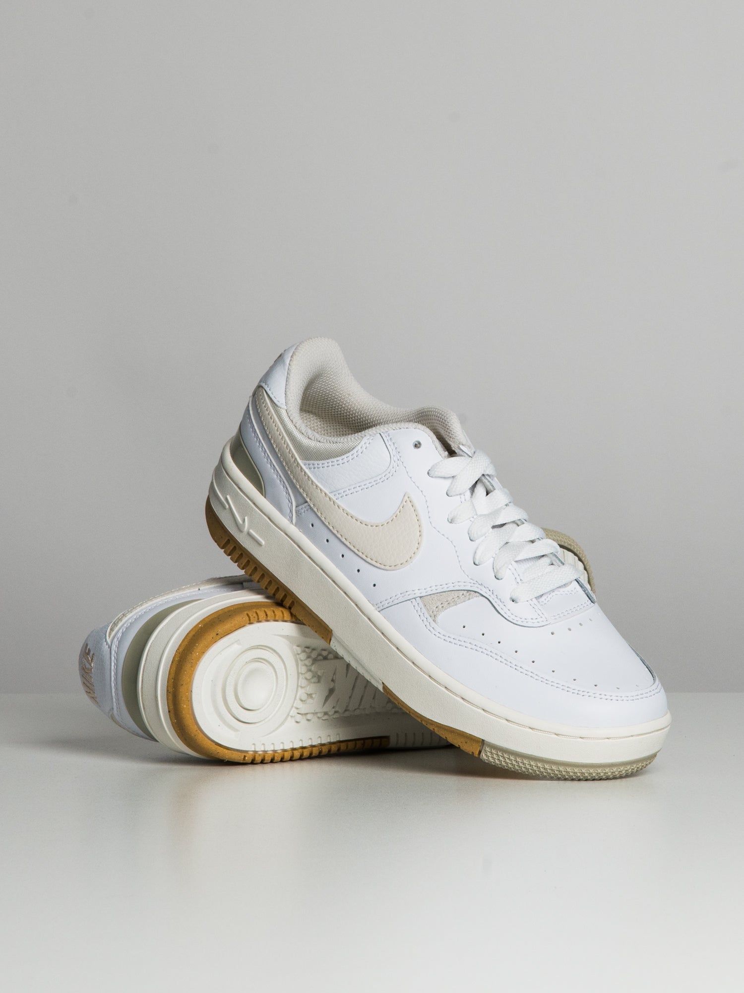 Cool nike sneakers womens on sale