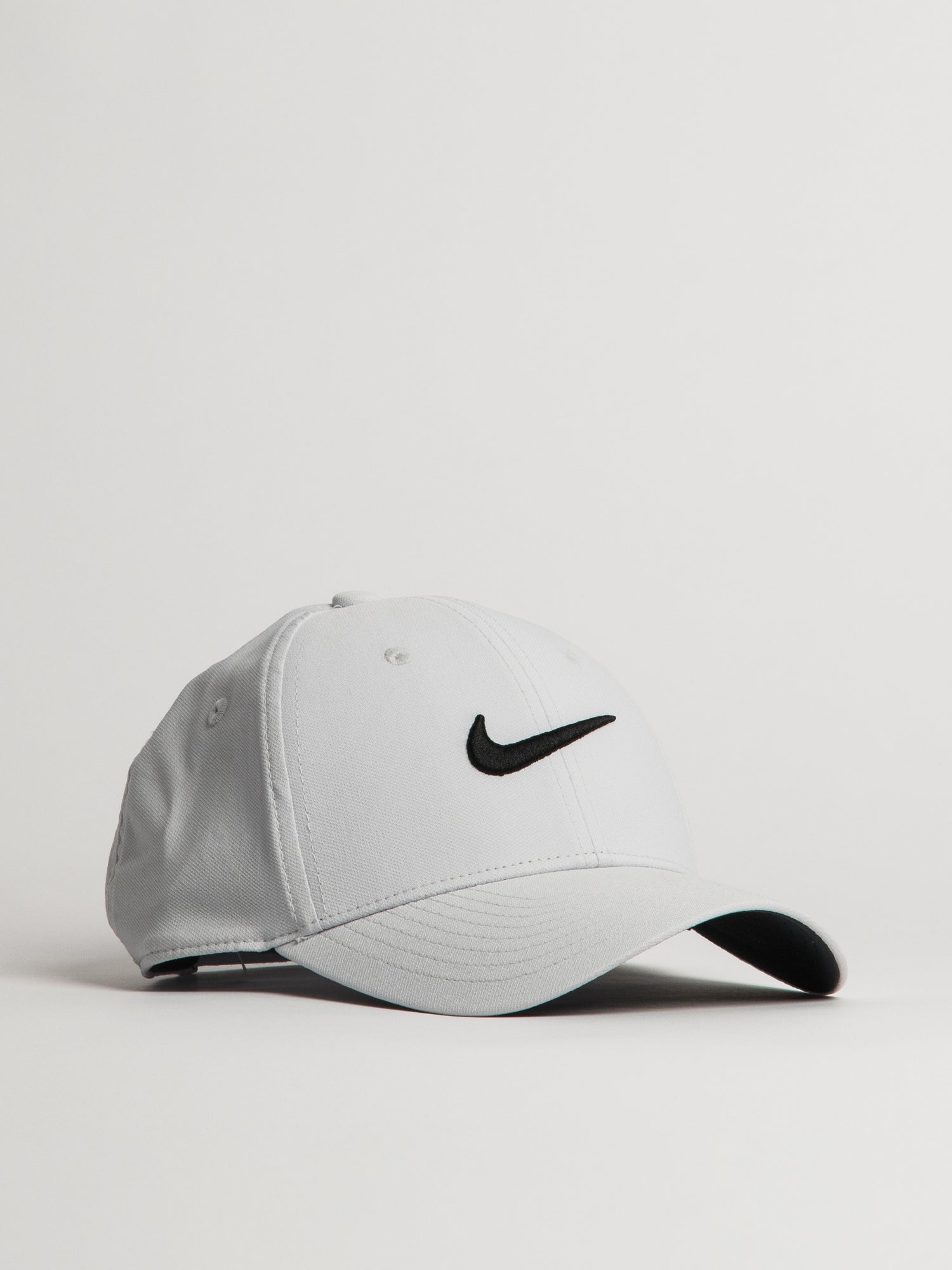 nike outlet caps